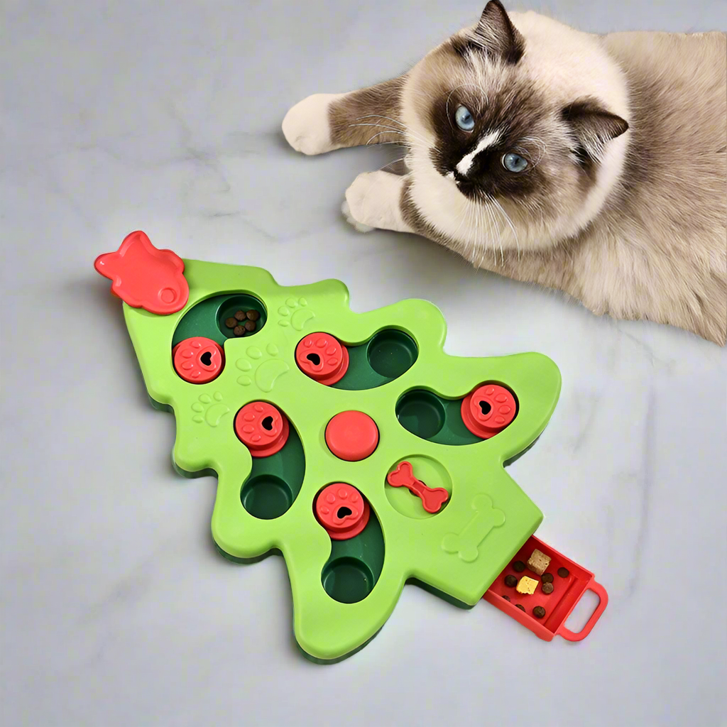 Xmas Tree Interactive Food Puzzle (for Cats & Dogs)