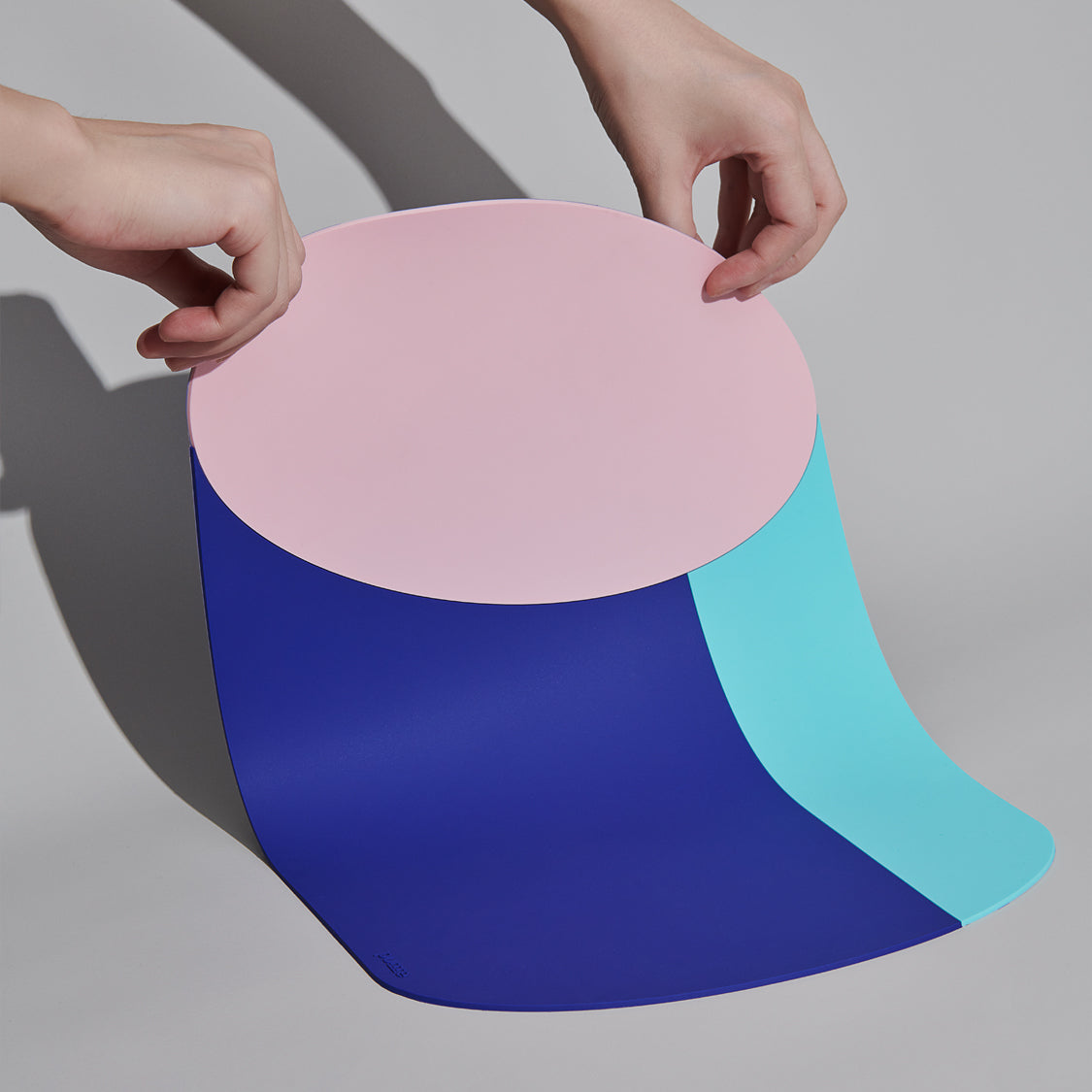 Purrre Feeding Mat - Electric Blue