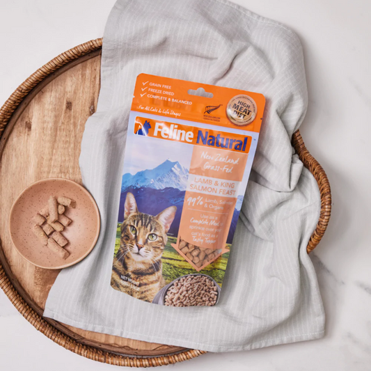 Feline Natural Freeze-Dried Lamb & King Salmon Feast 320g