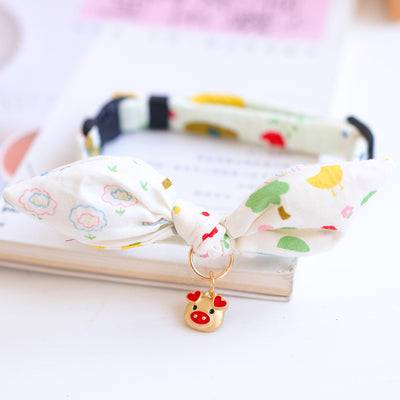 Happy Piggy Ribbon Cat Collar