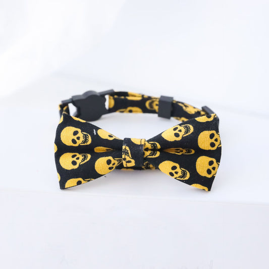 Skull Heads Bow Collar